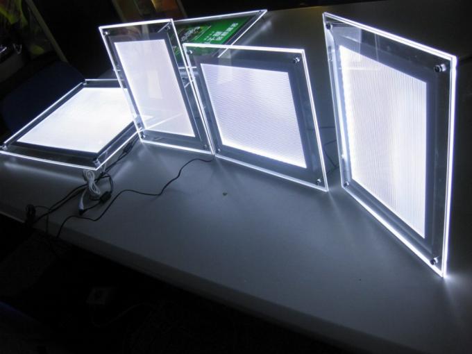 12ボルトの水晶アクリルLEDのライト ボックス、曲げられた角度磁気LEDのライト ボックスA3のサイズ