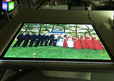 中国 アクリルの広告ポスター フレームのライト ボックスの高い明るさ80000hrsの寿命 サプライヤー